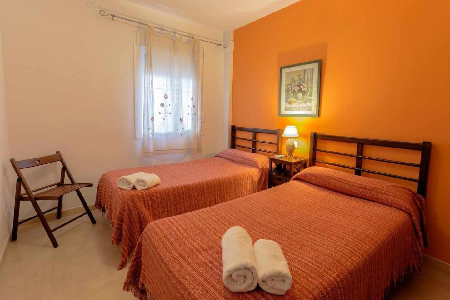 Apartamento Chimenea Playa - 2 Dormitorios Y Terraza Нерха Экстерьер фото
